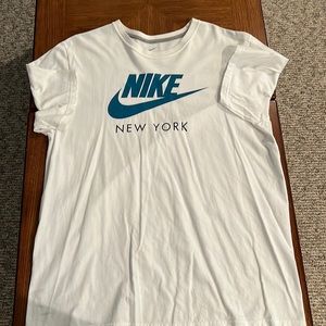Nike New York standard fit t shirt